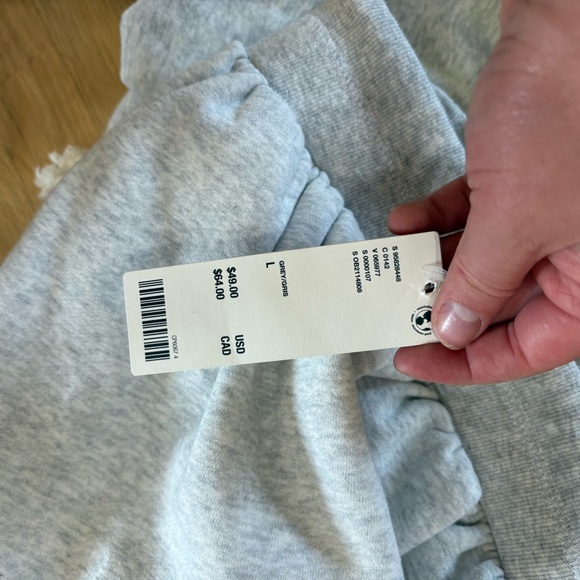 Urban Outfitters Light Gray Athletic Shorts - Picture 7 of 8